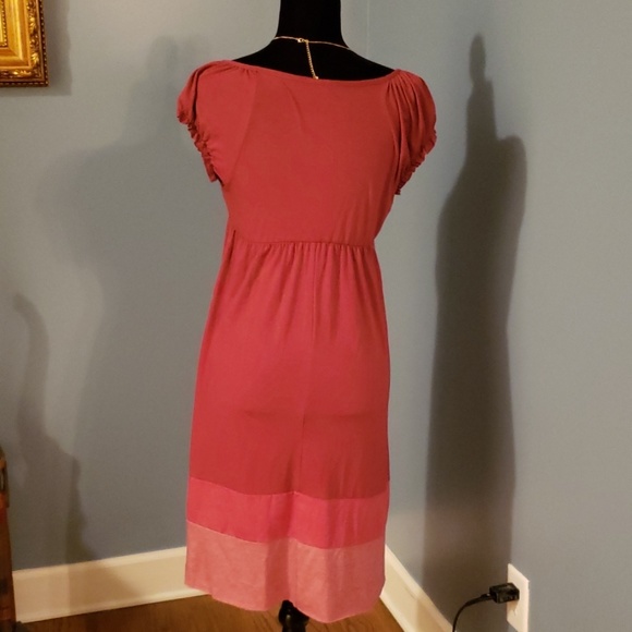 Dress - Picture 4 of 5